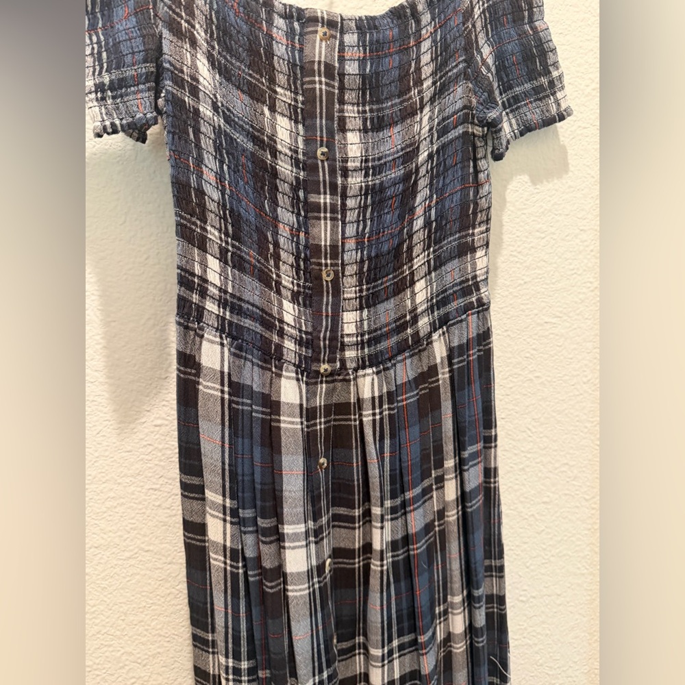 UO Blue Plaid Midi Dress 👗